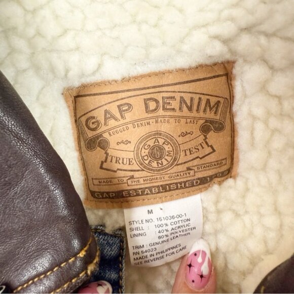 Vintage Gap Leather Trim Collar Jean Denim vest Western Medium - Picture 4 of 6